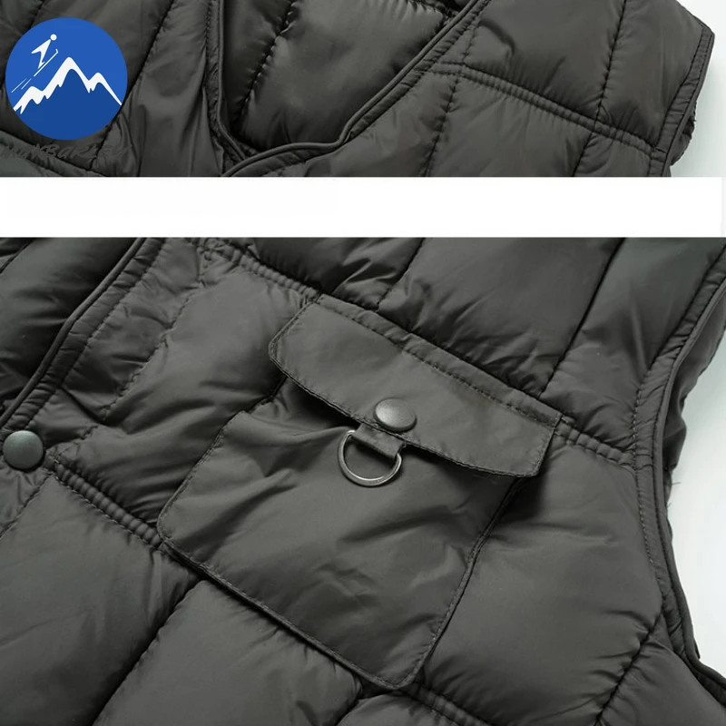 Maxbarley New Winter Padding Vest Man Street British Lightweight V-neck Men Cotton Padded Jacket Designer Sleeveless Parka Coat