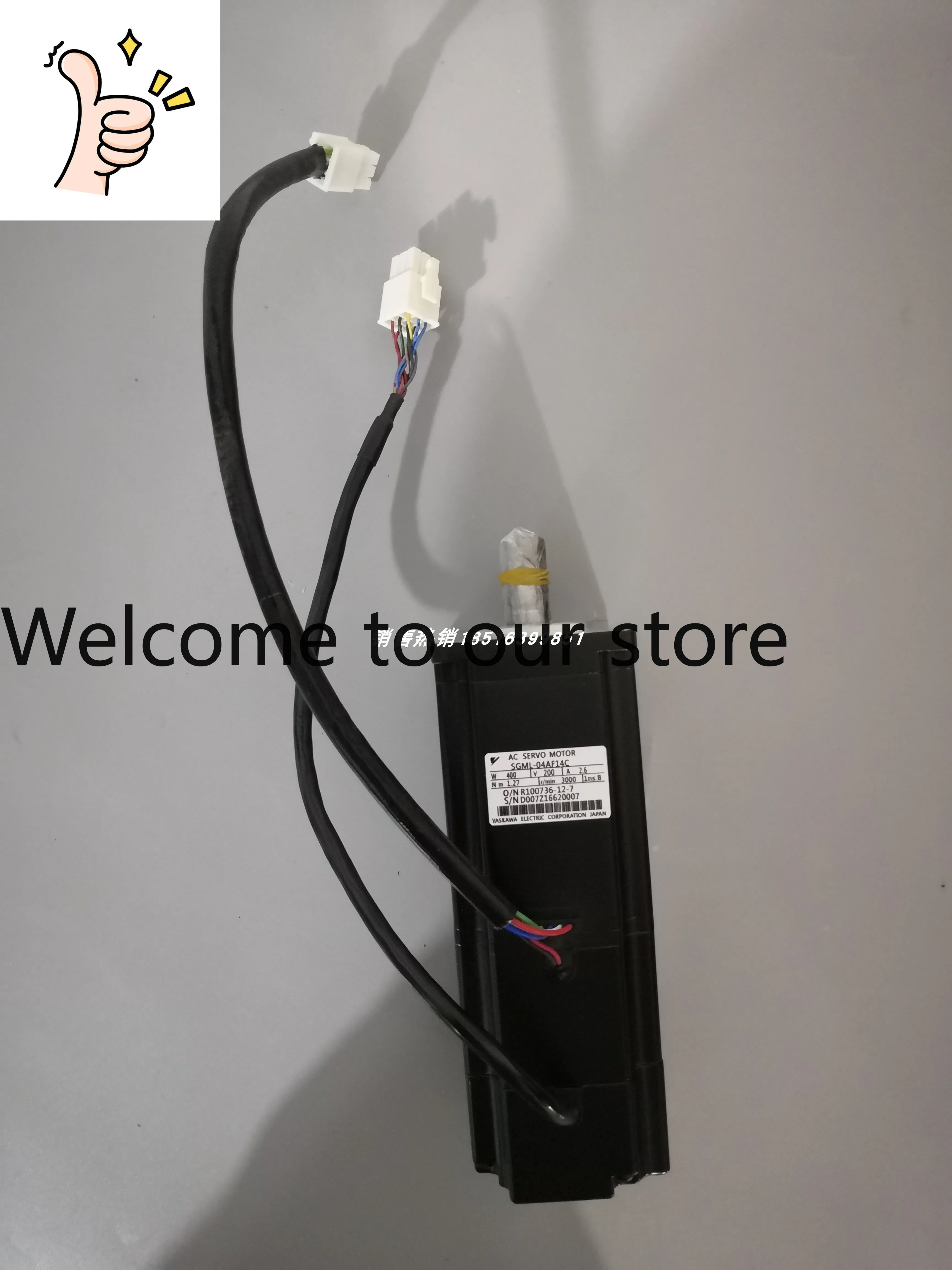 

Серводвигатель Yaskawa SGML-04AF14C/SGML-04AF14