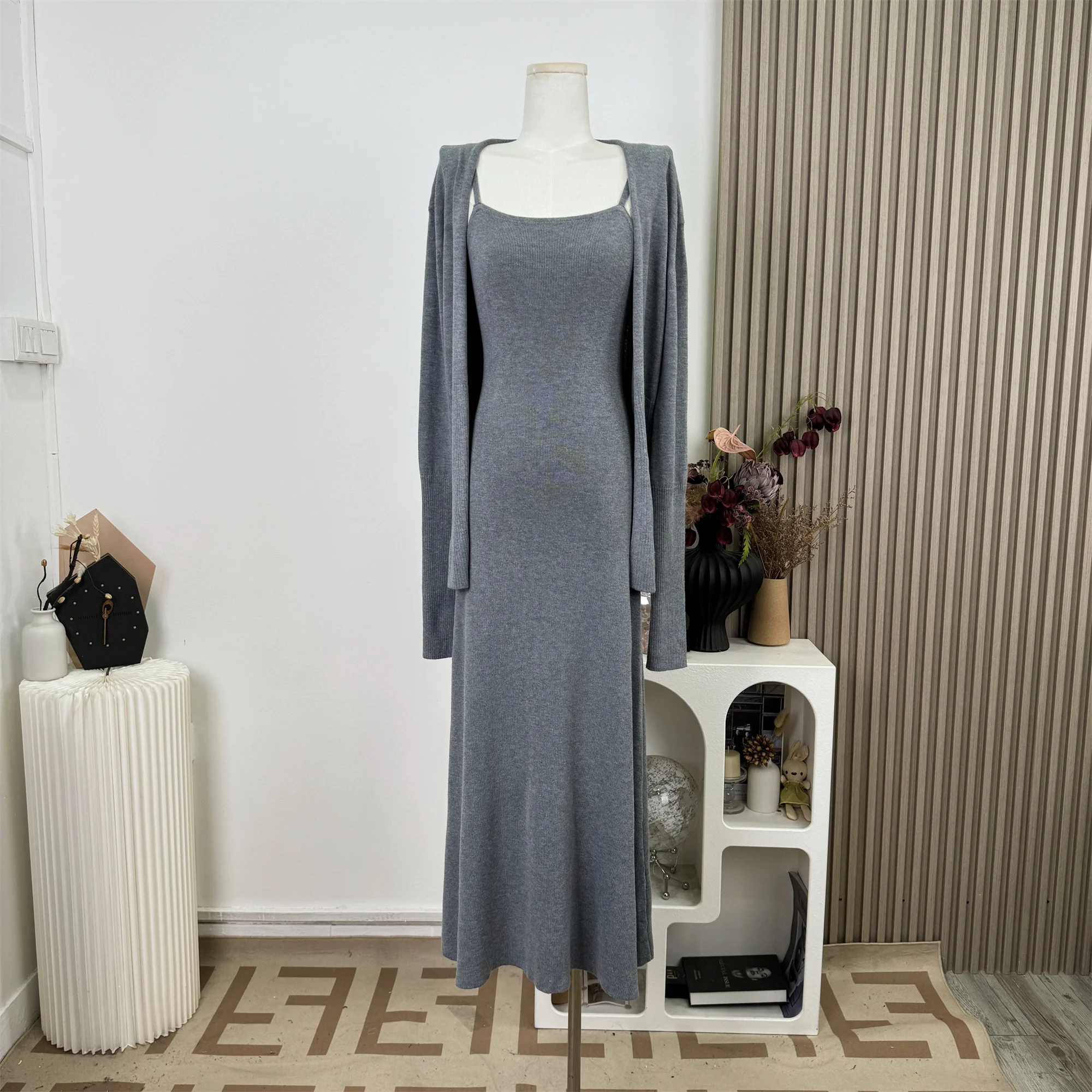 

Women's Two Piece Outfits Sleeveless Knitted Top Sexy Strapless Bodycon Midi Dress With Long Sleeve Cardigan Oversized Sets F97