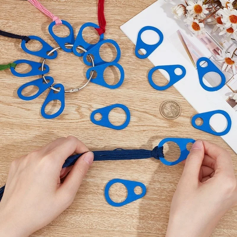 50Pcs Wood Bobbins with Hinged Ring Blue Teardrop Wood Bobbins Cross Stitch Tread Bobbins Sewing Thread Winding