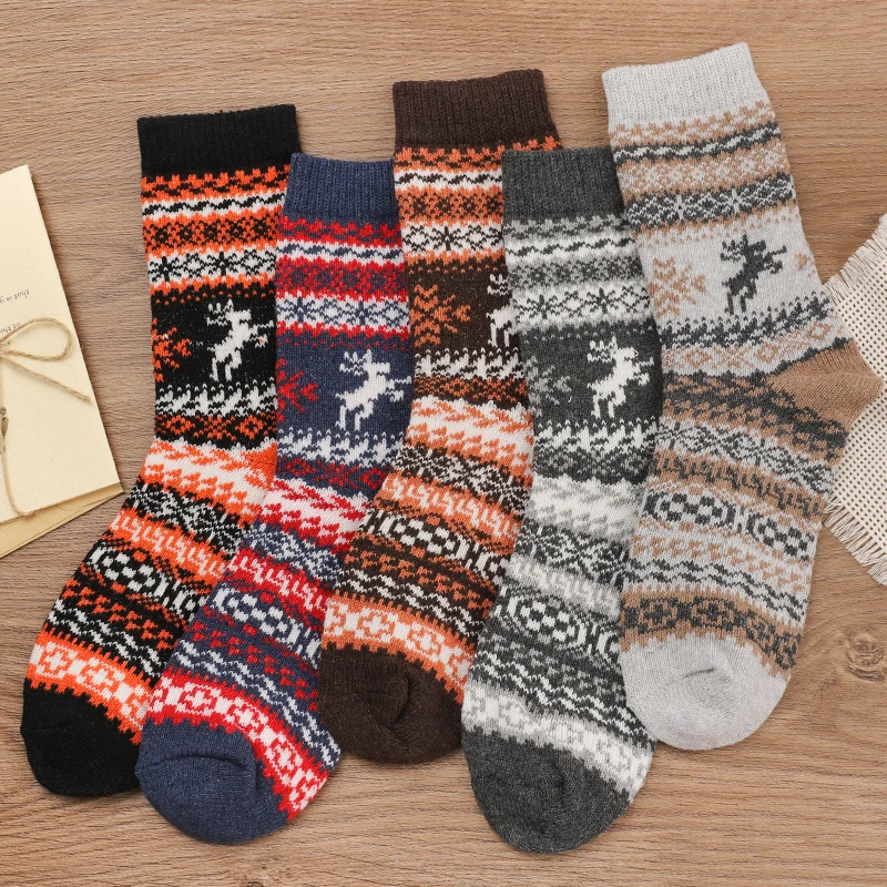 5 คู่ Nordic Snowflake Reindeer คริสต์มาสถุงเท้าผู้ชาย Retro ถักความร้อนถุงเท้าลูกเรือฤดูหนาว WARM Plush ถุงเท้าของขวัญความแปลกใหม่ร้านขายชุดชั้นใน