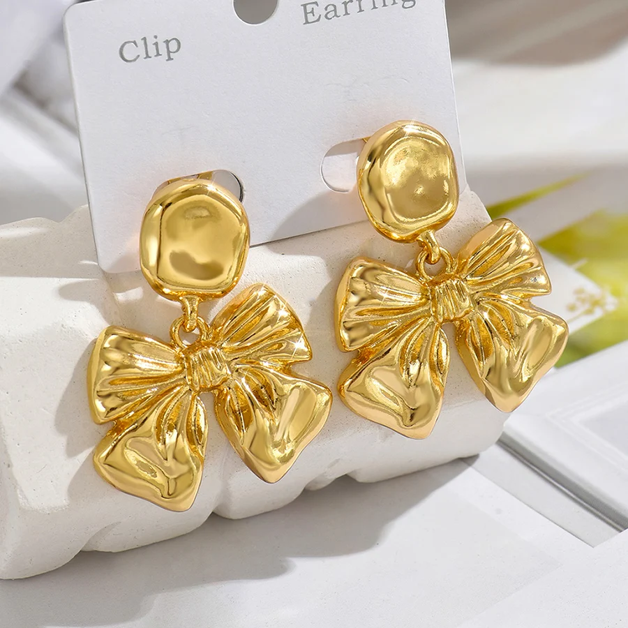 2024 High Quality Simple Fashion Gold Large Bowknot Clip on Earrings No Piercing for Women Metal Cute Bow Dangle  Jewelry Gift