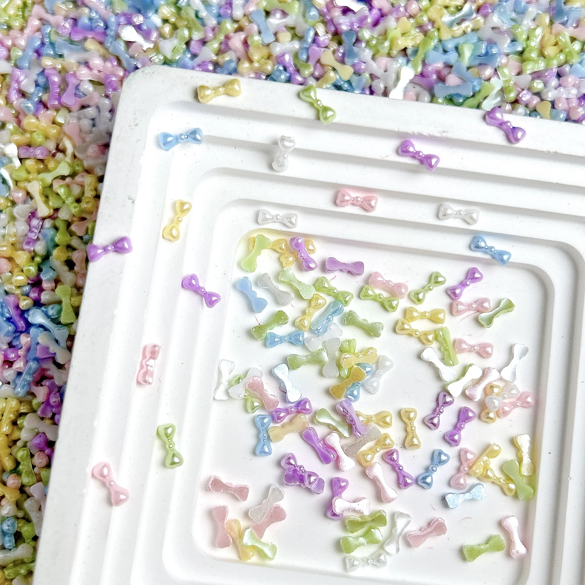 50 قطعة لامعة صغيرة الراتنج التعادل مسمار السحر رائعتين الحد الأدنى الملونة القلب الانحناء مسمار الفن زينة DIY بها بنفسك مانيكير تصاميم