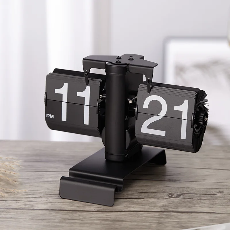 Phone Holder Desk Clocks Stainless Steel Retro Nordic Flip Clock Mechanical Vintage Table Clocks Aesthetic Nixie Clock Office