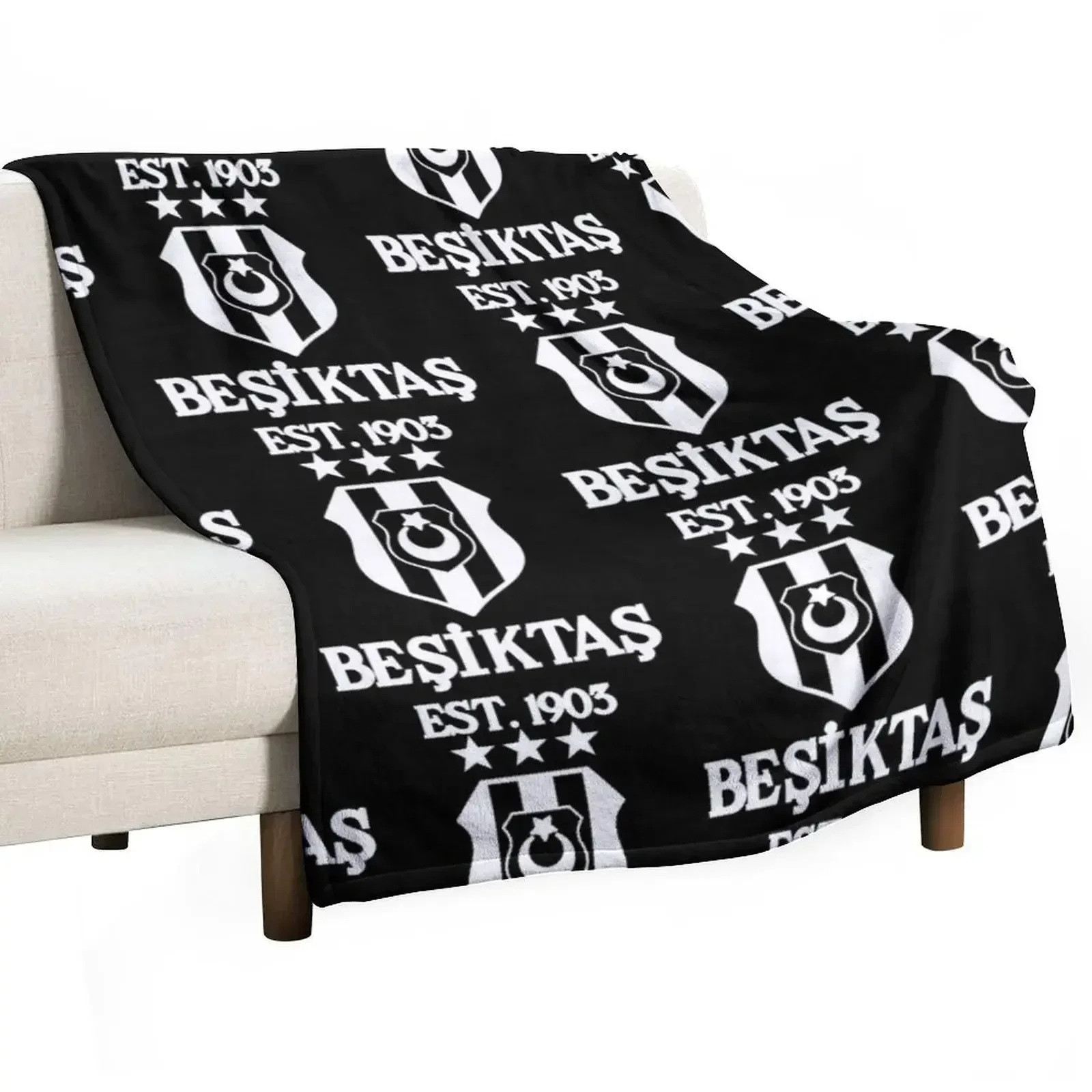 

Besiktas White Throw Blanket Decorative Beds Flannel Blankets