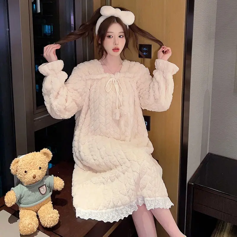 Nightdress Female Autumn Winter Coral Velvet Thick and Velvet Pajamas Female Princess Long Large Size Flannel Warm Home Wear