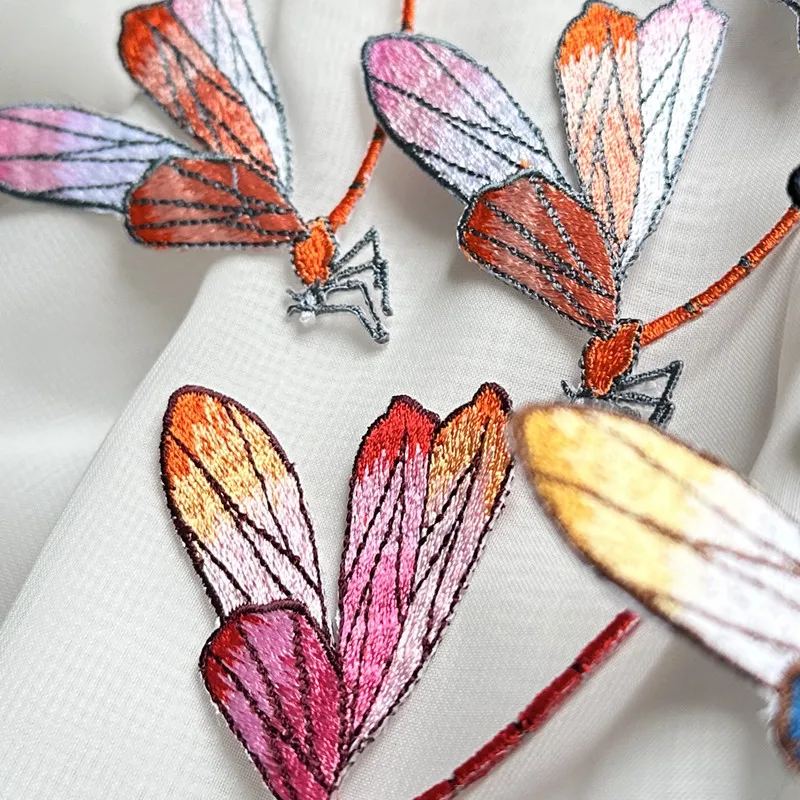1Pcs Colorful Small Dragonfly Embroidery Patches Stick Iron On Clothing Animal Applique For Dress Bag Hat T-shirt Accessory Diy