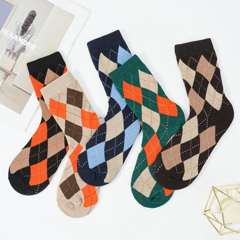 3 Pairs Women Plaid Crew Socks Retro Checkered Socks Soft Warm Casual Mid Calf Socks Daily Wear