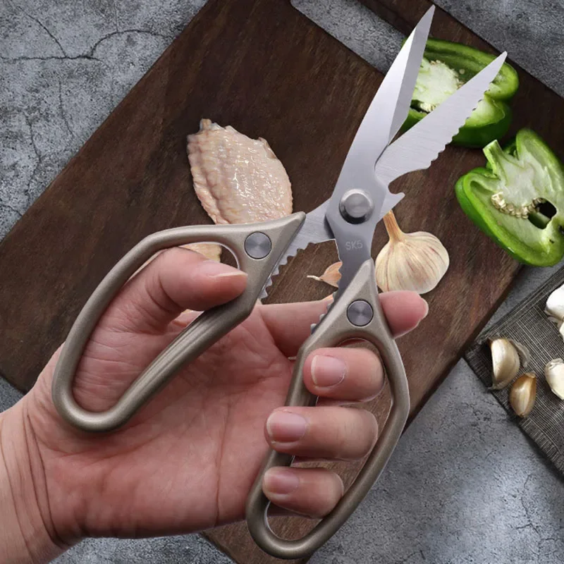 tesoura-de-cozinha-domestica-lamina-afiada-de-aco-inoxidavel-cabo-de-liga-de-aluminio-ideal-para-legumes-peixe-e-ossos-de-frango