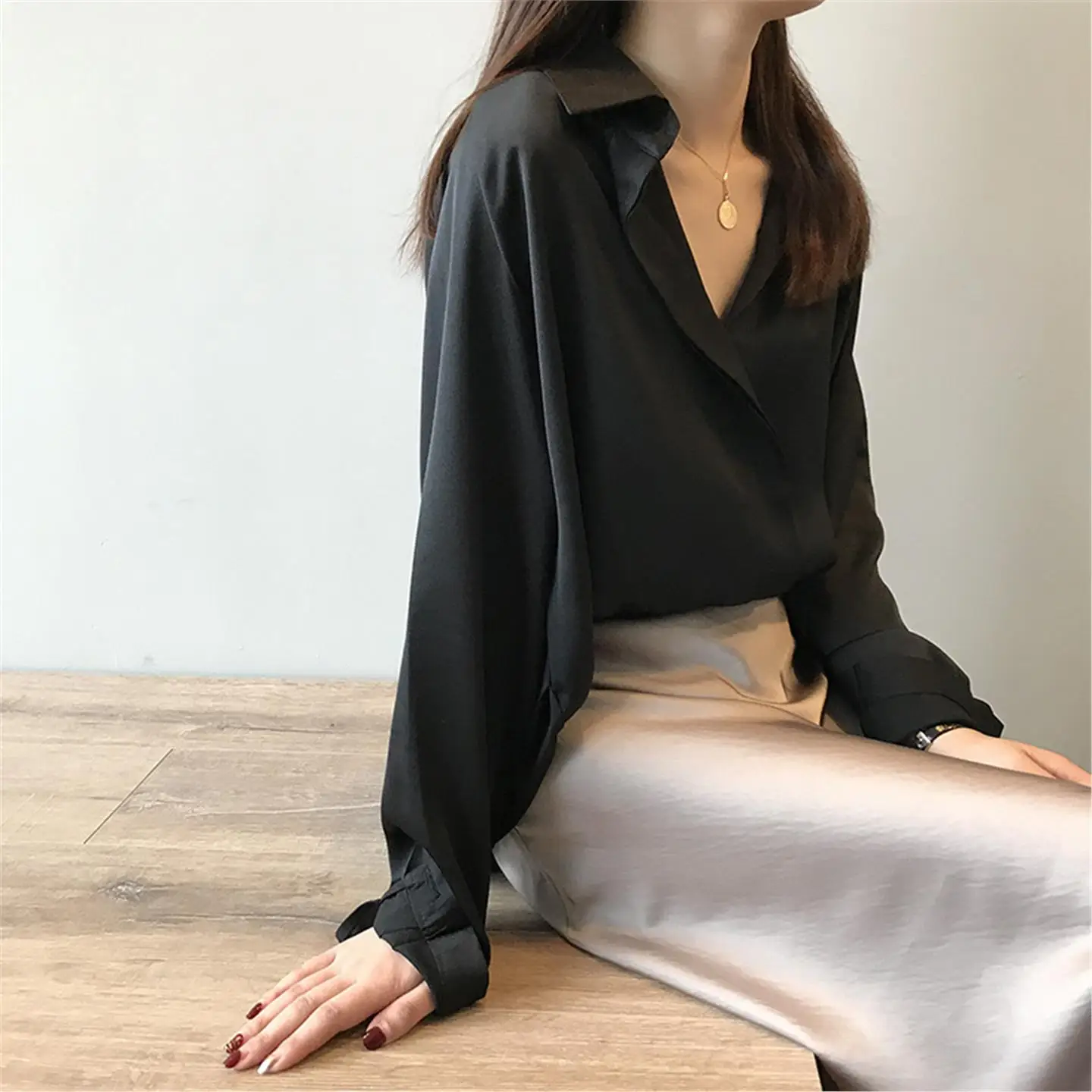 

Silk Satin Long Sve irt Button up Thin Loose V-Ne Chiffon Women's Faion Office Sle Pure Color Tee-acetate Fiber
