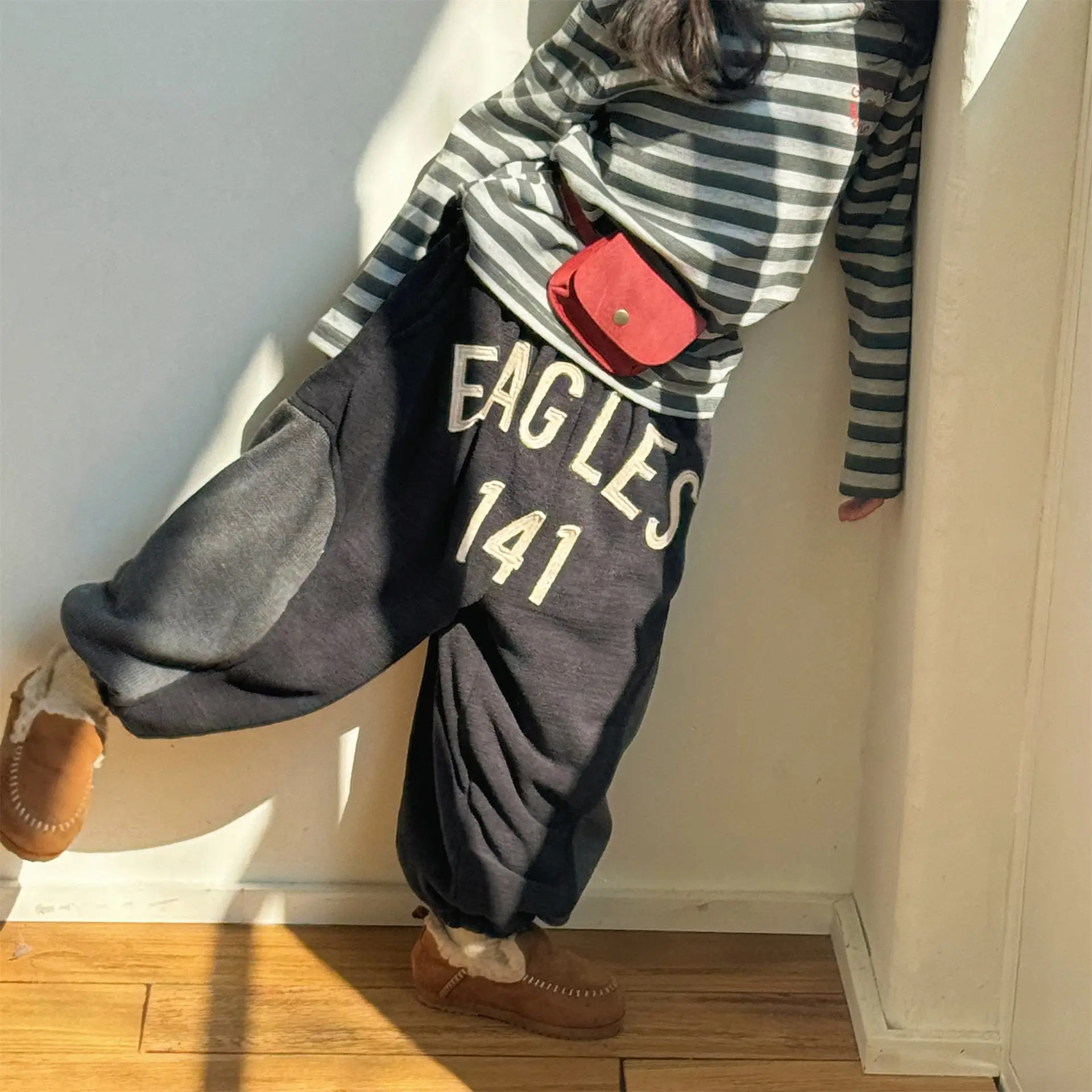 

2025 Winter New Children Fleece Trousers Cotton Boys Casual Pants Plus Velvet Thick Baby Girls Warm Harem Pants Kids Clothes