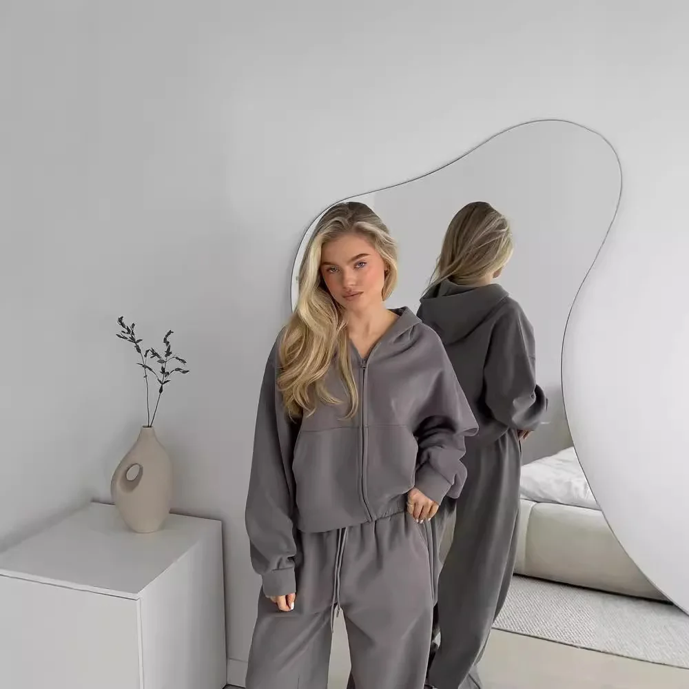 

2025 New Women's Zipper Hooded Cardigan And Pull-up Trousers Two-piece Event Casual Suit Fashionable Casual Y2K Sweatshirt Suit