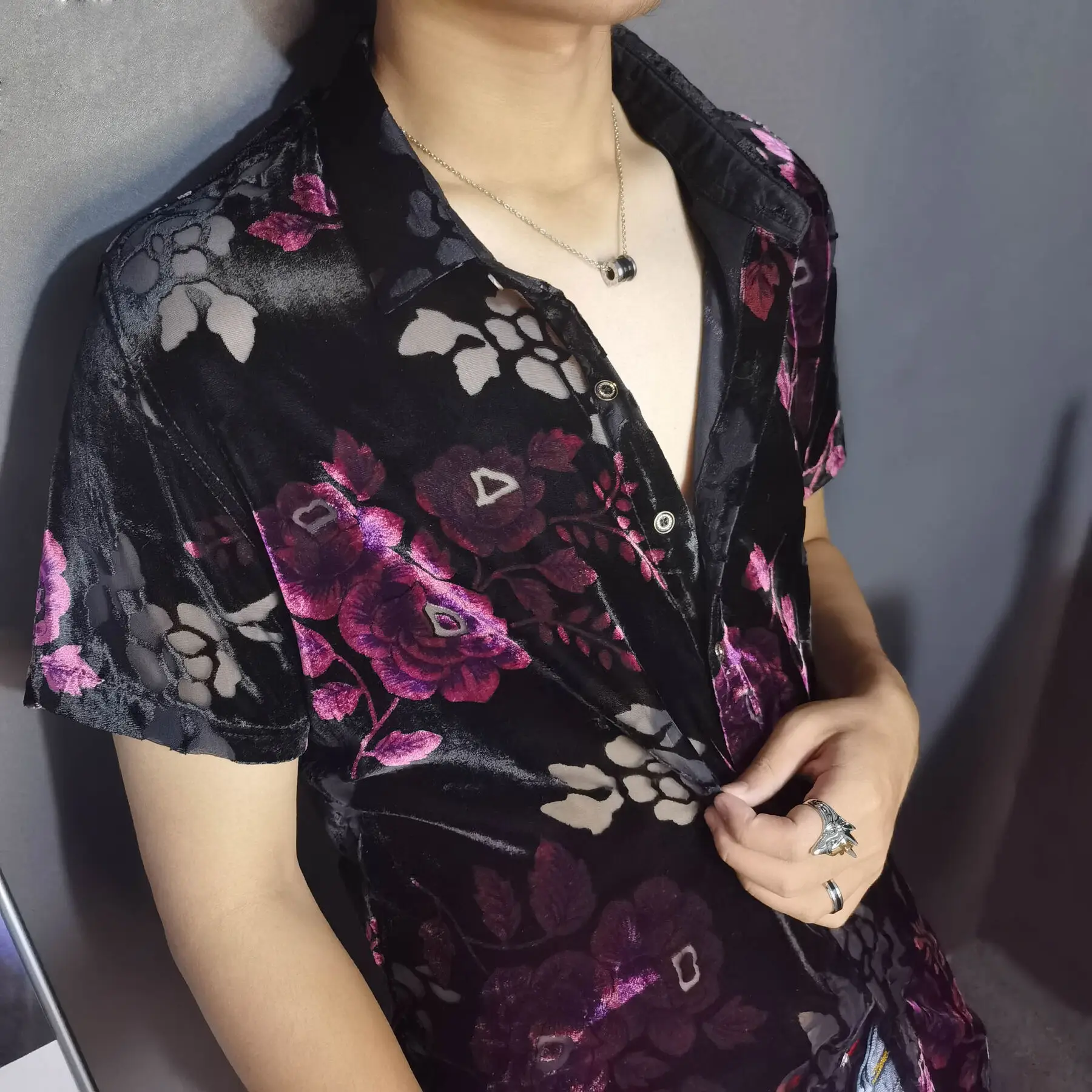 Fashion Transparent Floral Shirt Masculine Velvet Slim-fit Shirt Mens Short-sleeved Clothing See-through Nightclub Purple Shirt