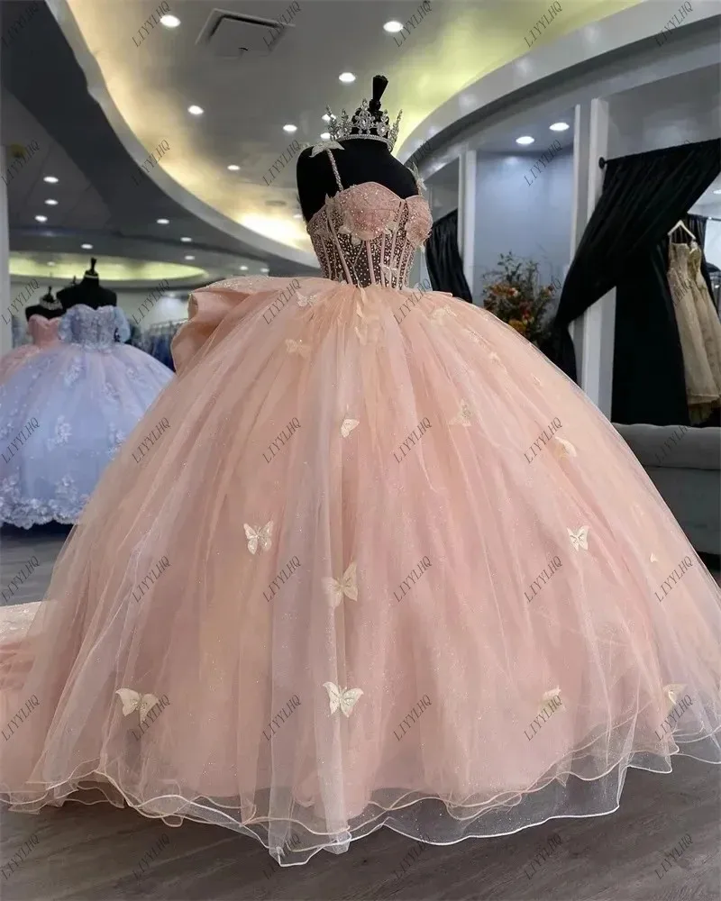 Różowa księżniczka sukienka na Quinceanera 2024 duża kokarda aplikacja z motylem koralik kryształowy bal urodzinowy słodki 16 suknia Vestidos De 15 Anos