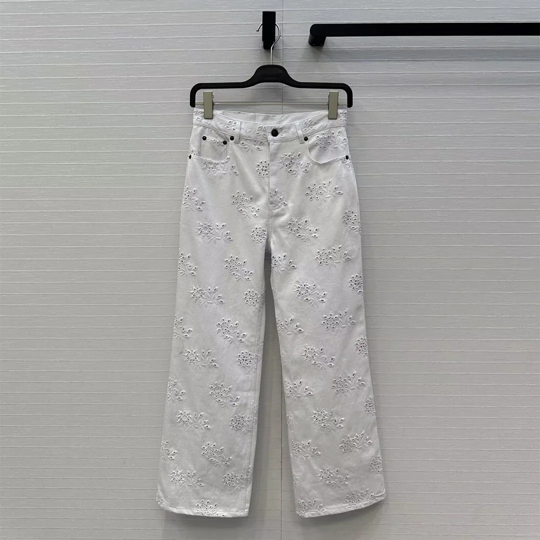 

2025 новые модные элегантные женские белые джинсы с цветочной вышивкой и вырезами, женские милые повседневные джинсовые брюки с высокой талией