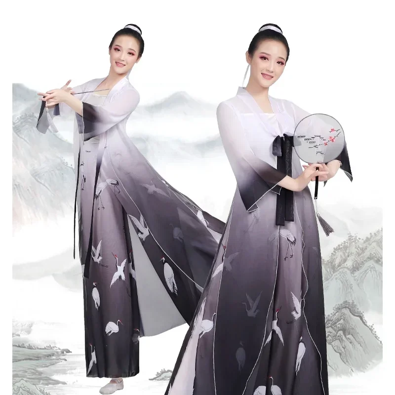 คลาสสิกเต้นรําเครื่องแต่งกายผู้หญิงElegantจีนเต้นรําพัดลมเต้นรําHanfuเสื้อสเวตเตอร์ถักชุด 2 ชิ้น