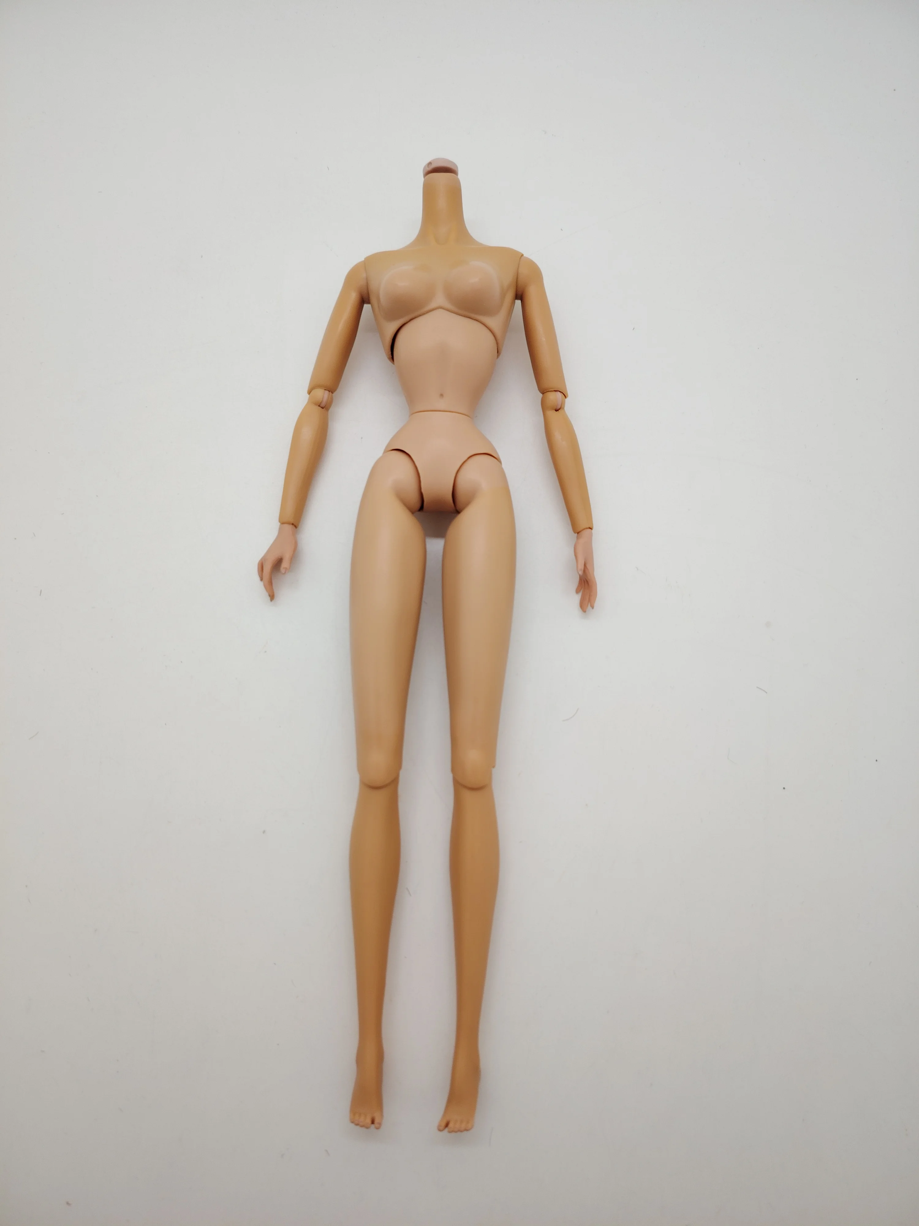 

1/6 Scale Fashion Royalty FR WHITE Skin Integrity Female Doll Body Only