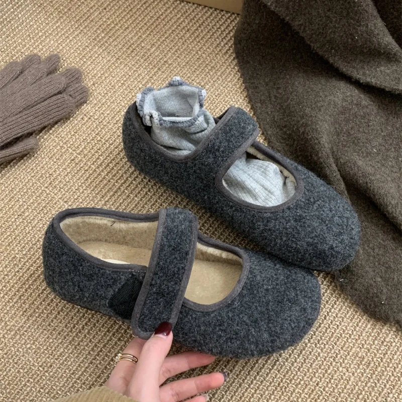 Herbst-Winter-Damen-Mary-Jane-Flats mit Fleece-Futter, flauschige Wollschuhe mit Klettverschluss, rutschfeste, weiche Sohle, warme, bequeme Alltagsschuhe. – Detail 3