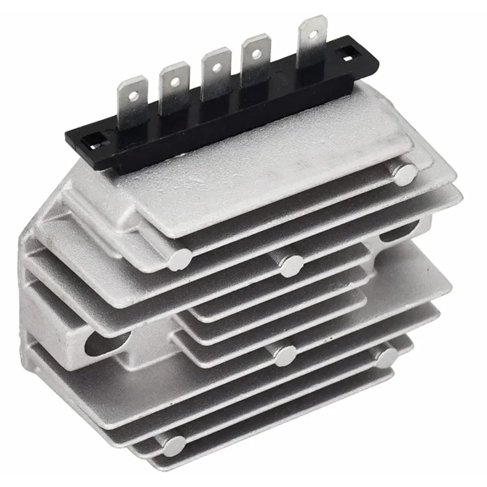 

Rectifier Regulator MIA881279 AM101406 AM880655 is Suitable for John Deere Garden Tractor 330 F912 Yanmar 3TNA72 Rare