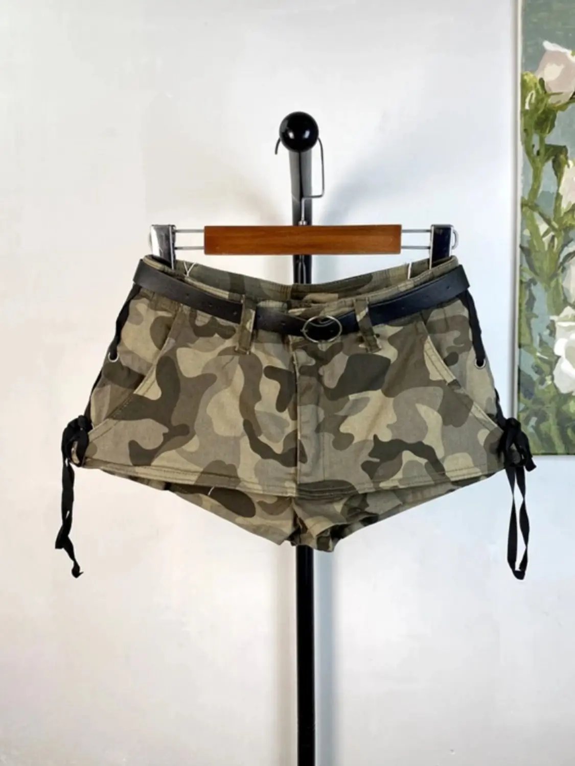 

Дизайн Y2k Камуфляж Слово Короткие Юбки Кюлоты Женские Летние Новые Ремни Лук Джинсовые Шорты Юбка