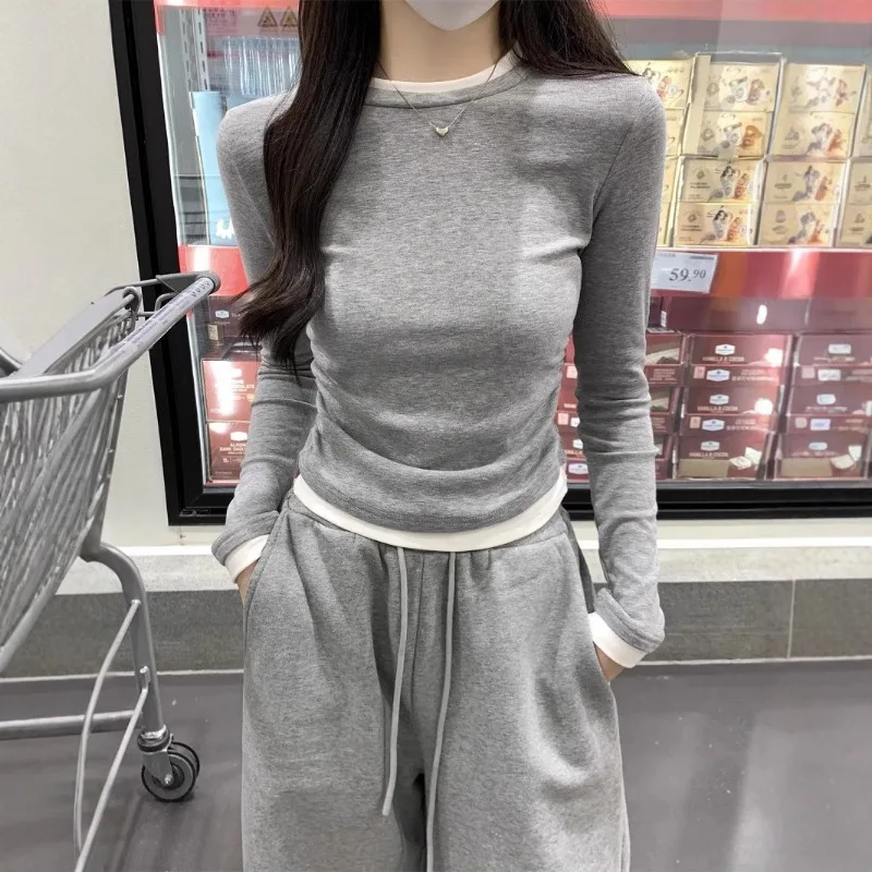 

Autumn Splicing Contrast Color American Fake Two-piece Pleated Long-sleeved Slim T-shirt Slimming Top Base