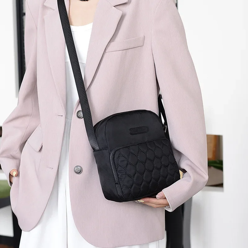 Minimalist Street Versatile Embroidered Thread Coin Purse Single Shoulder Crossbody Bag for Women