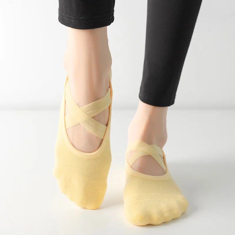 Large Size Yoga Socks Women Backless Breathable Bandage Cotton Pilates Socks Professional Silicone Non-slip Indoor Sports Socks