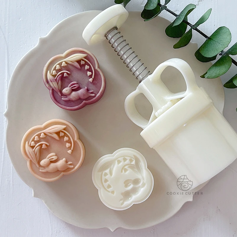 2Pcs 50-63g Lily Of The Orchid Mooncake Mould Mid-Autumn Festival Rabbit Shape Mung Bean Cake 3D Hand Pressed Pastry Tools