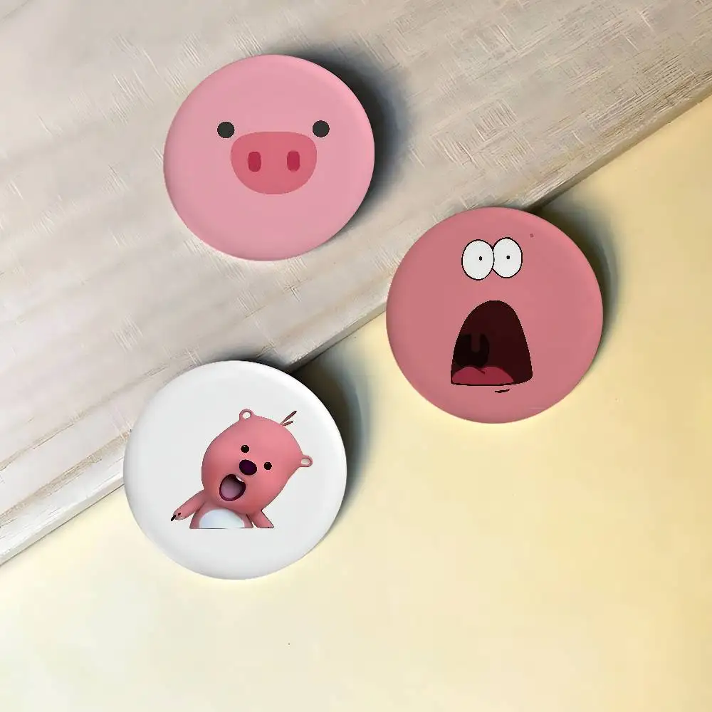 Q-loopys Badges Peripheral Lapel Pins Tinplate Round Brooch For Shoulder Bag Accessories Souvenir Gifts