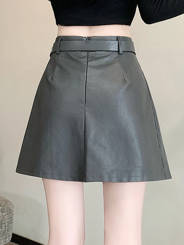 2024 Autumn Winter New PU Leather Short Skirt Versatile High Waist Slim Fit  A-line Pleated Skirts Korean Fashion For Spice Girl