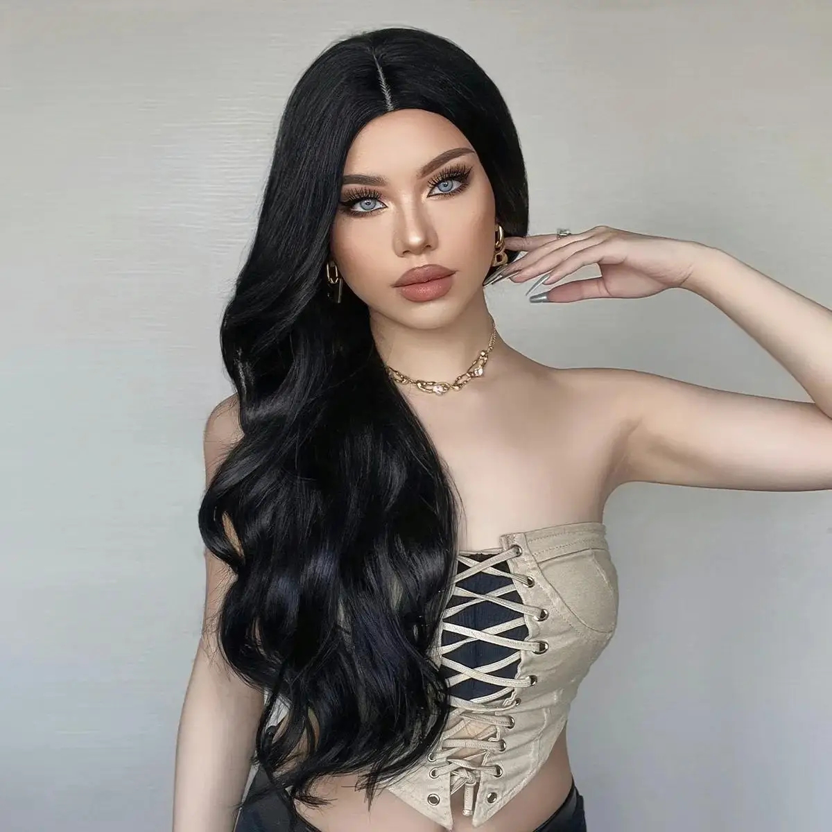 Black Long Wavy Synthetic Wig Natural Black Body Wave Wigs for Women Afro Cosplay Daily Hair Middle Part Heat Resistant image 4