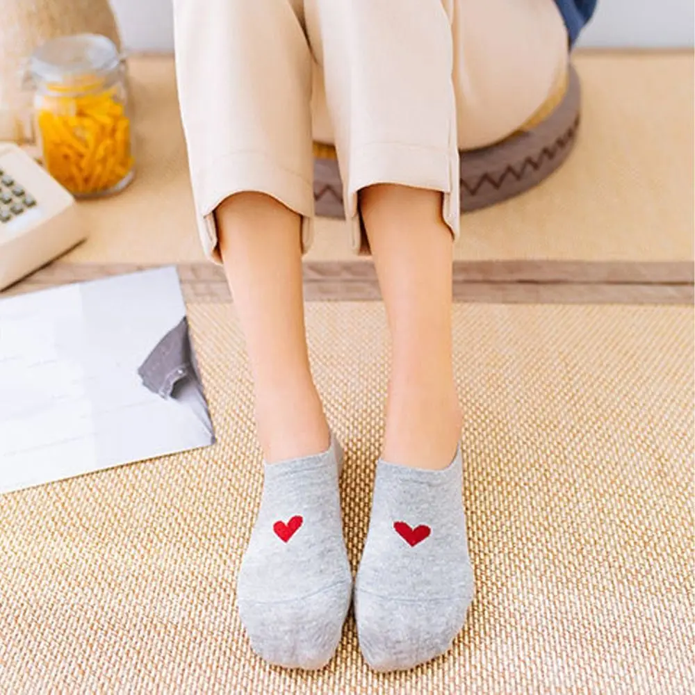 

5Pairs Simple Love Heart Boat Socks Low Cut Anti Slip Short Tube Socks Female Hosiery Sweet Invisible Socks Summer