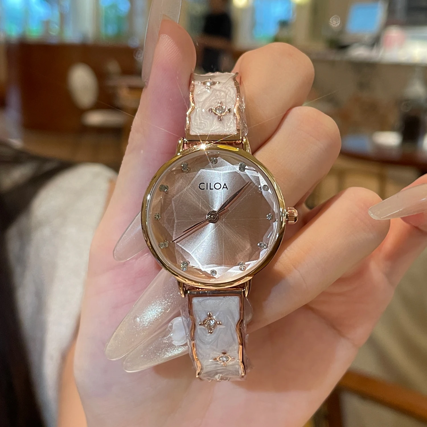 CILOA-Women Elegant Rose Gold Quartz Watch Faceted Crystal Dial Embossed Leather Strap Ladies Fashion Wristwatch-2628