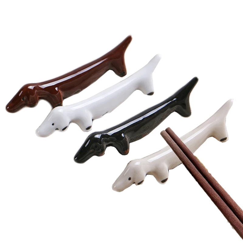 4pcs Ceramic Chopsticks Holder Decor Set Table Sticks Rest Rack Dinner Meals Spoon Fork Tableware Stand Deer Dog Design Holders