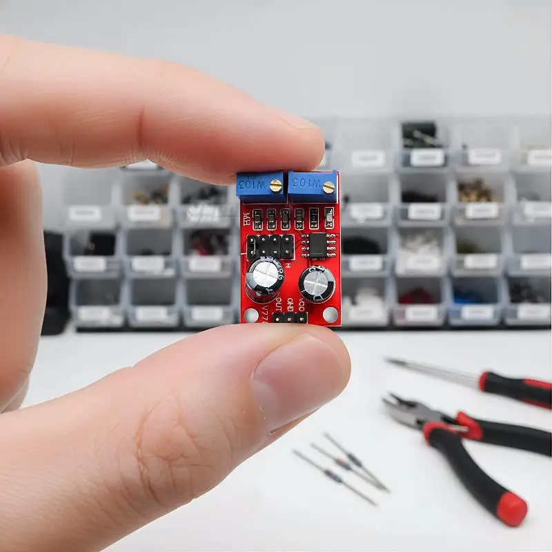 NE555 Pulse Frequency Adjustable Signal Generator Square Wave Module 1Hz 200kHz for Teaching Circuit Experiments