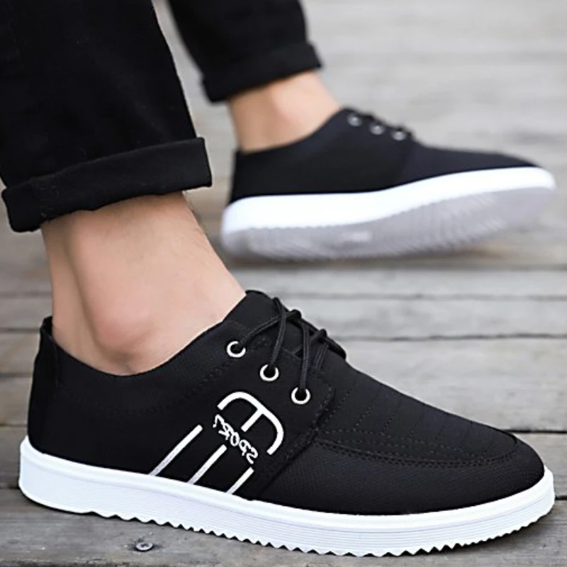 Sneakers da uomo scarpe di tela da uomo suola morbida Sneakers maschili Mesh scarpe vulcanizzate traspiranti per uomo scarpe da lavoro leggere Tenis Hombres