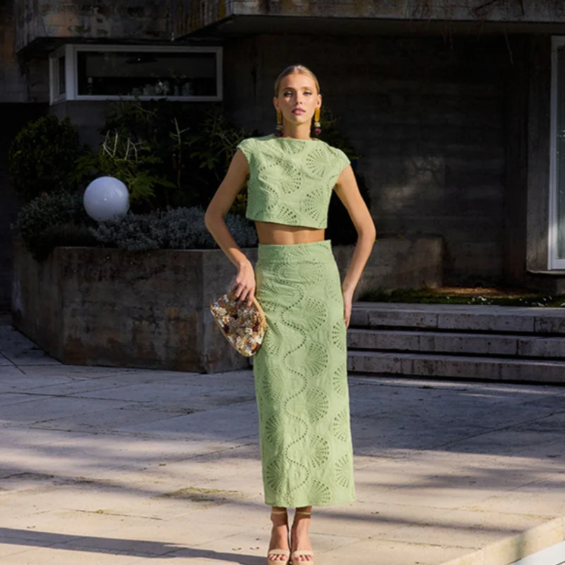 

Green Skinny Hollow Out Top 2-Piece Set Women Sleeveless Roung Neck Top High Waist Bodycon Set 2025 Summer Fashion Vacation Sets
