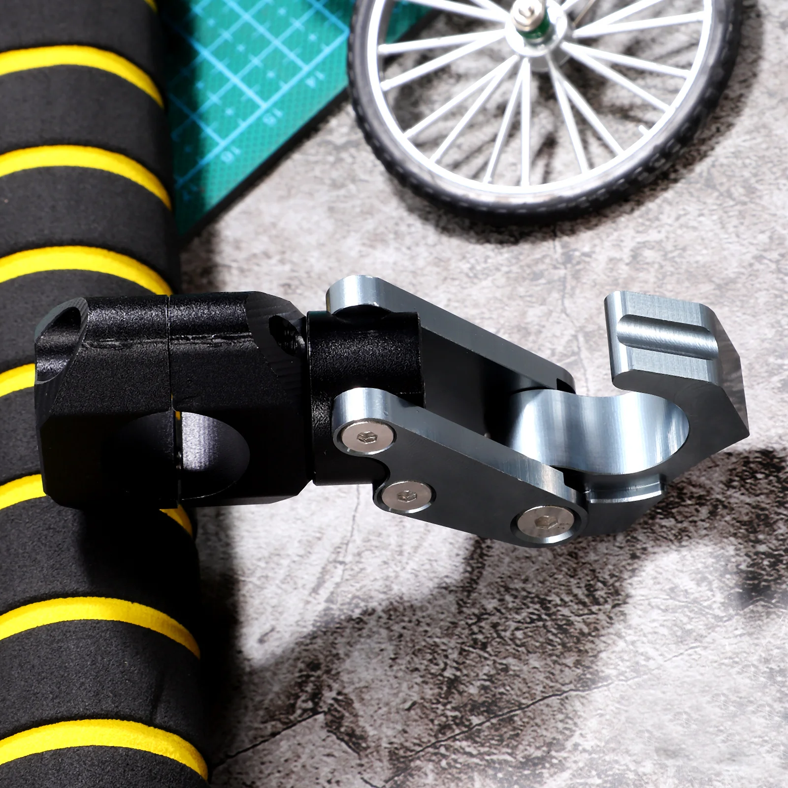 

Motorcycle Handlebar Hook Aluminum Alloy Foldable Hanger Motorcycle Hook Luggage Compatible Uhr150 Handlebar Hanger