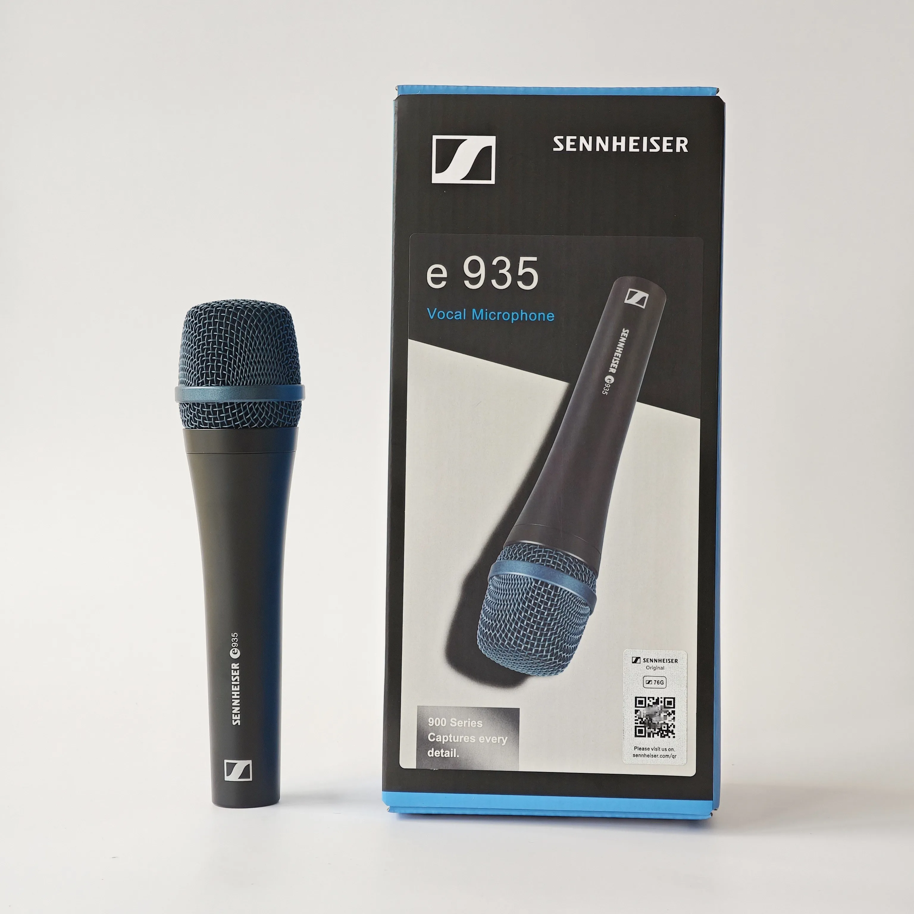 Original Sennheiser E935 Professional Wired Dynamic Supercardioid Vocal Microphone Handheld Microphone Stage Singing Micropho