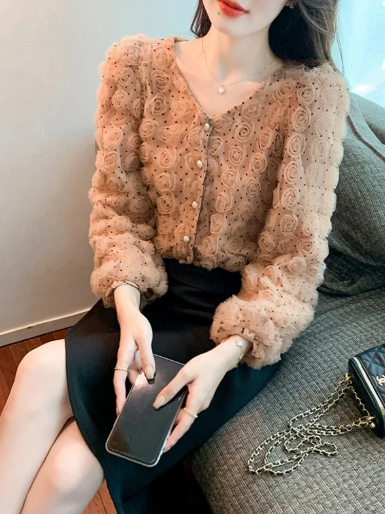

2025 New Autumn Winter Style Temperament Elegant V-Neck Shirt Fashion Design Rose Three-Dimensional Flower Lace Blouse Shirt