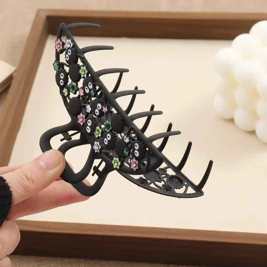 1pc Creative Small Cinderblock Hair Claw Cute Black Cartoon Hair Claws Japan Wacky Claw Clip Hair Accessories for Women Girls image 4