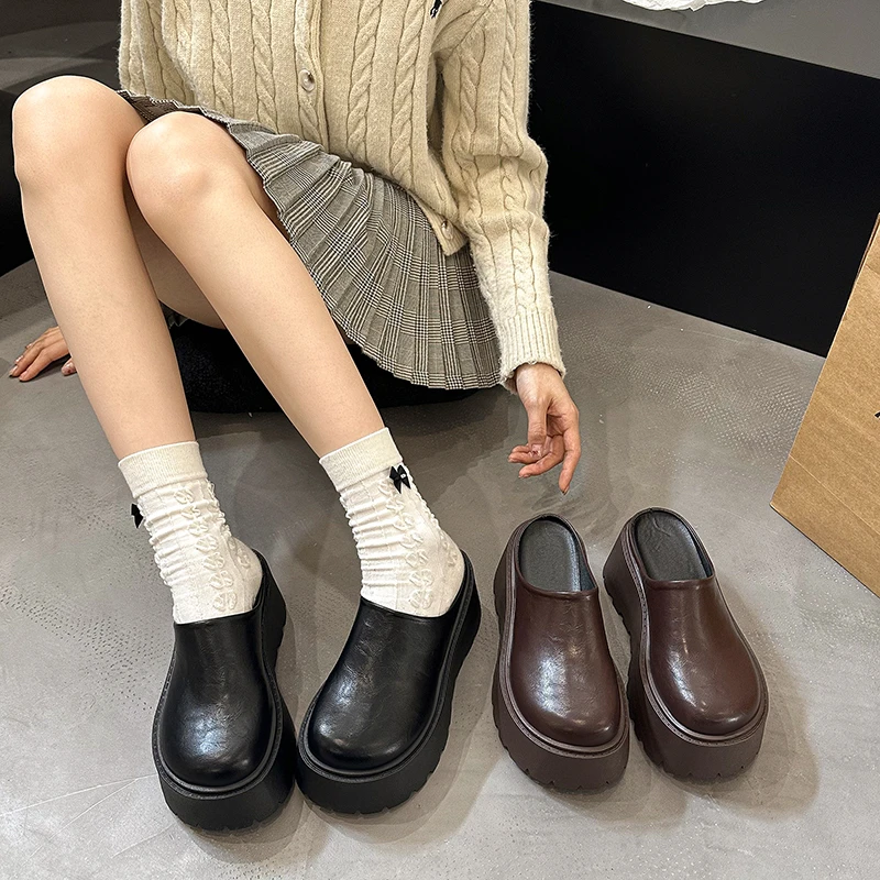 

Новинка 2023 года, туфли на плоской подошве, женские тапочки, дизайнерская модная и универсальная обувь, новые повседневные прогулочные шлепанцы, женские