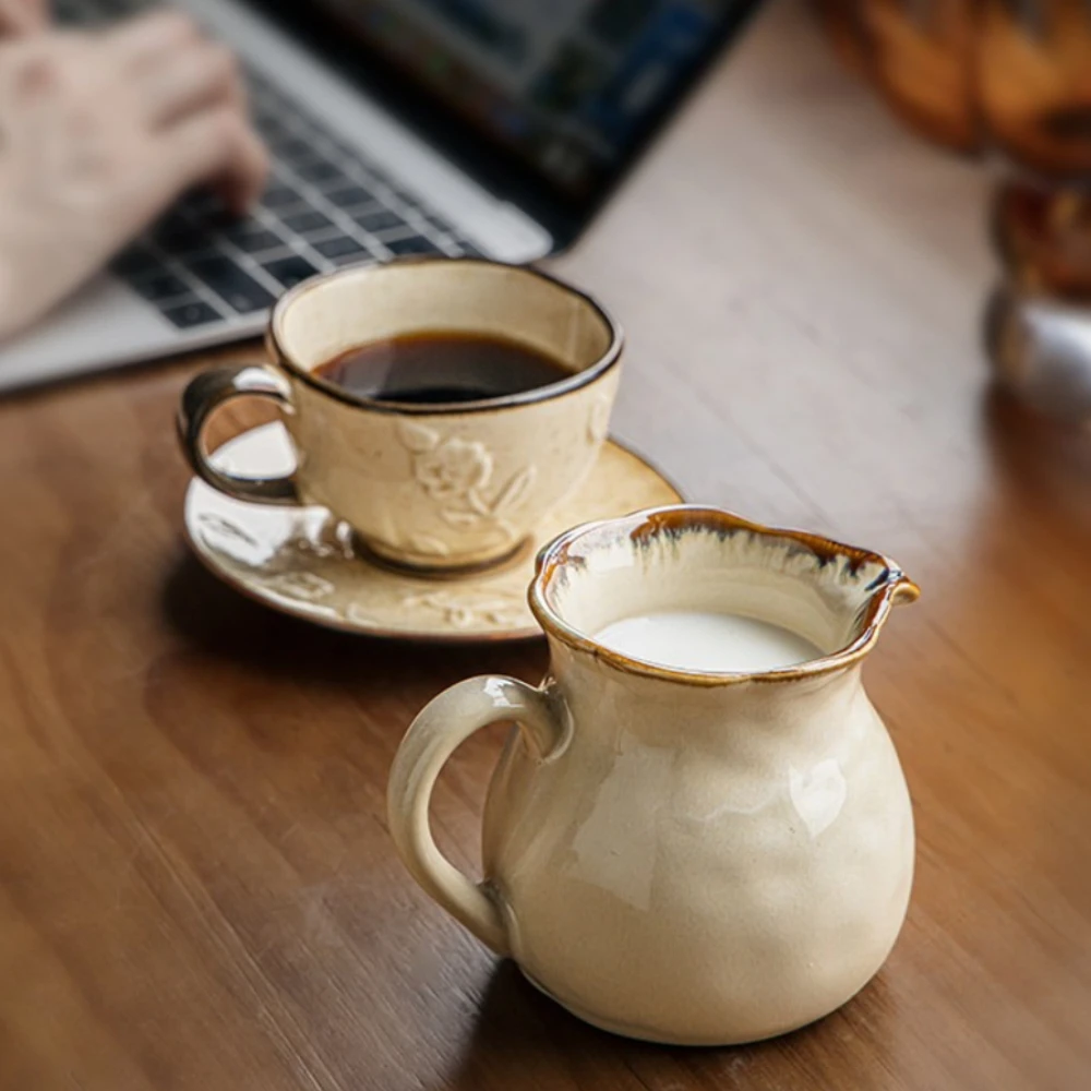 

Pure White Ceramic Milk Jug Milk Cup Pot Pot Steak Sauce Cup with Handle Sugar Jar Milk Spoon Beak Cup Home Kitchen Coffeeware