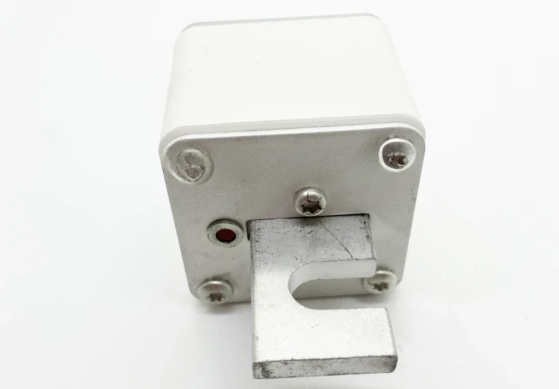 

FUSE170M6067 170M6068 170M6069 170M6070 170M6071 170M6080 170M6081 170M6082 170M6013 170M6014 170M6015 170M6016 170M6017 170M601