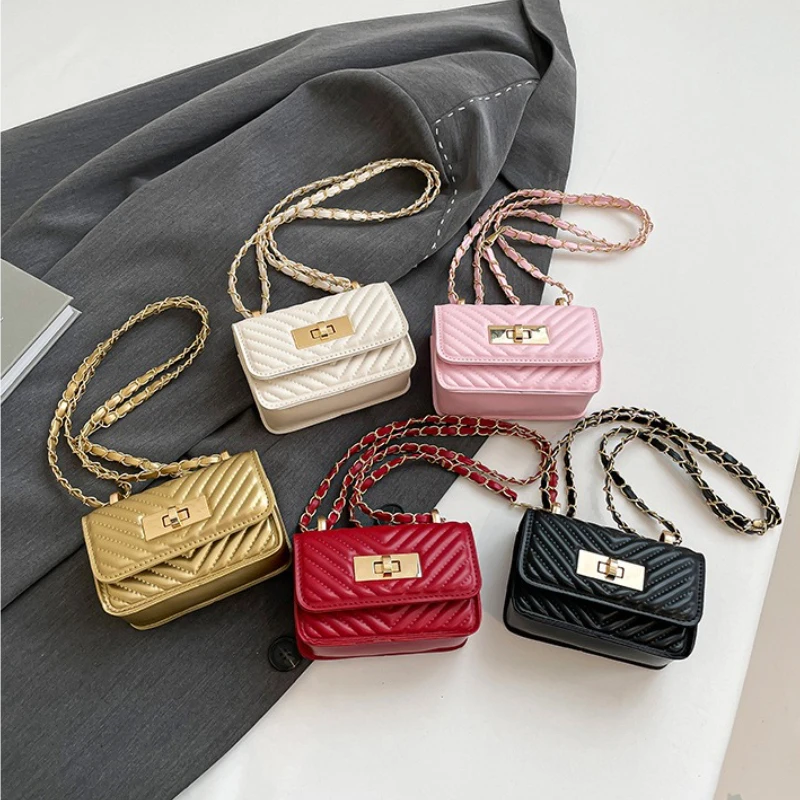 

Новые дизайнерские сумки 2026 года в 5 цветах для женщин, модные мини-сумки кросс-боди в западном стиле с цепочкой, стильные и элегантные сумки