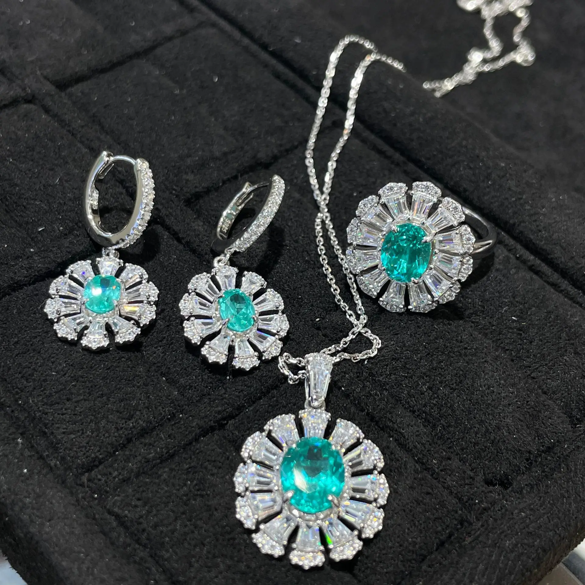 Romantic Lab-Grown Paraiba Tourmaline Sunflower Jewelry Set S925 Silver Fresh Daisy Floral Necklace Ring Earrings Women