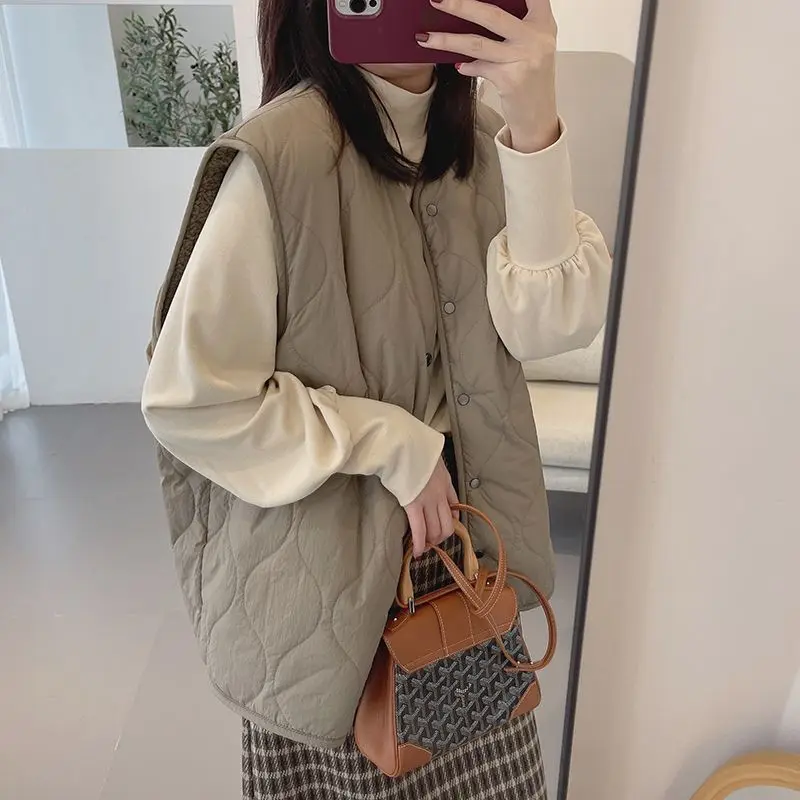 

Women's Round Neck Vest Jacket Street Autumn Winter Solid Color Small Tank Top Warm Female Single Breasted Sleeveless Coat