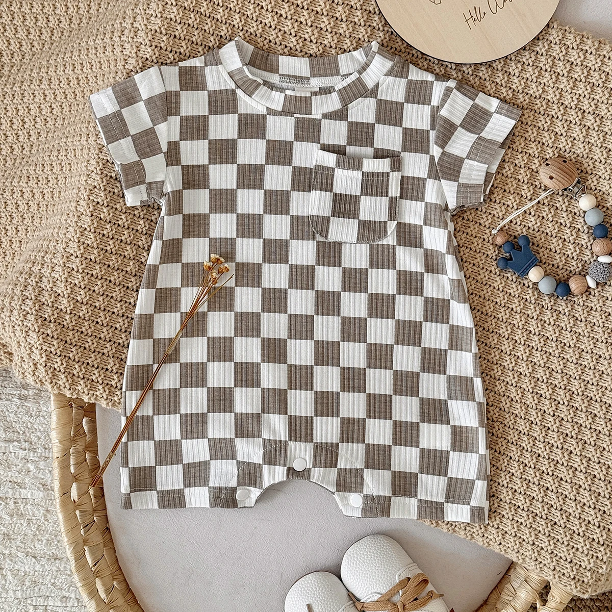 Neugeborenen-Strampler mit Kurzen Ärmeln, Sommer-Bodys mit Schachbrettmuster, Niedliche Babykleidung für Säuglinge – Detail 8
