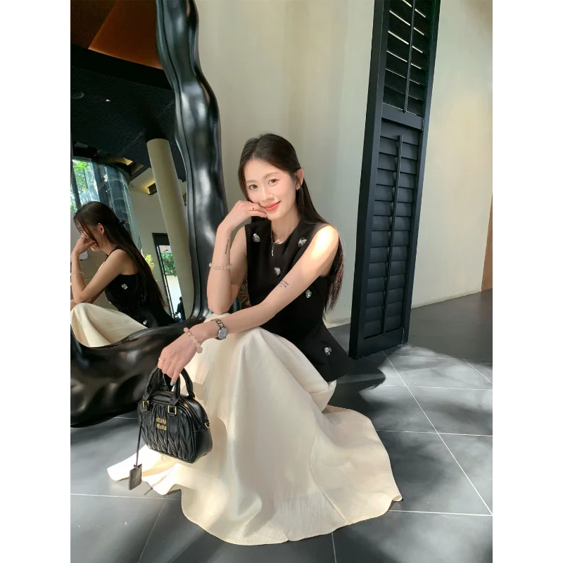 Slim-fitting Waist-slimming Handmade Beaded Vest Top High-waisted Skirt Women's 2025 New Suit
