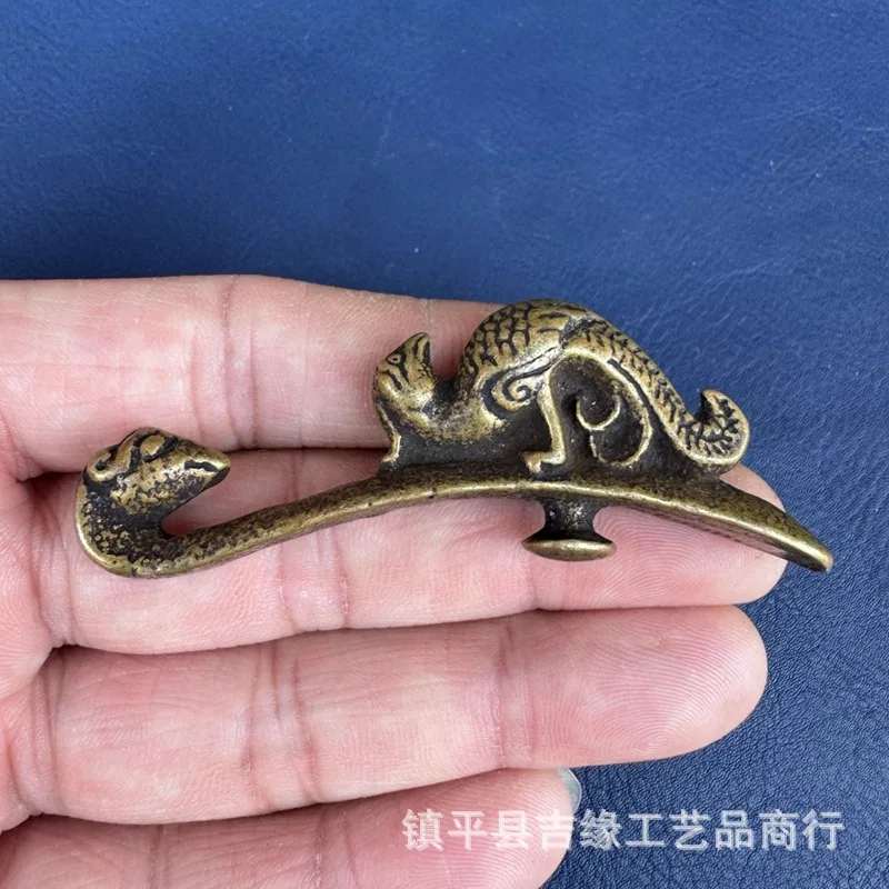 

Brass Hook Small Ornament Brass Phoenix Home Tea Table Handheld Play Piece Study Room Pen Rest Decoration Phoenix